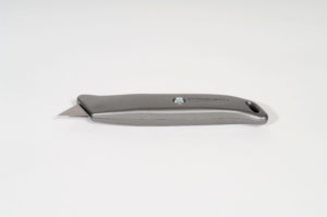 EP-200 Heavy Duty Metal Utility Knife - Retractable Blade (12 case)