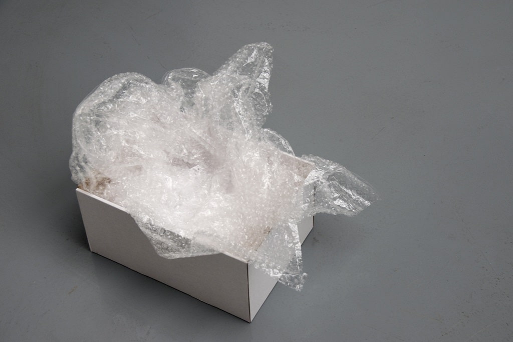 is-bubble-wrap-recyclable-exploring-types-challenges-and-sustainable-disposal-options